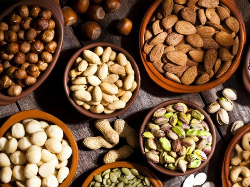 Các loại hạt dinh dưỡng béo thơm với nhiều vitamin và khoáng chất tốt cho cơ thể