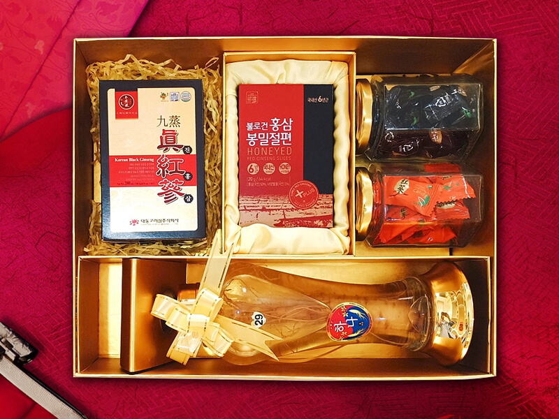 Set quà Tết Hàn Quốc với thiết kế sang trọng đẹp mắt